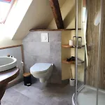 Schwalbenwohnung * Gommern