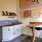 Schwalbenwohnung * Gommern