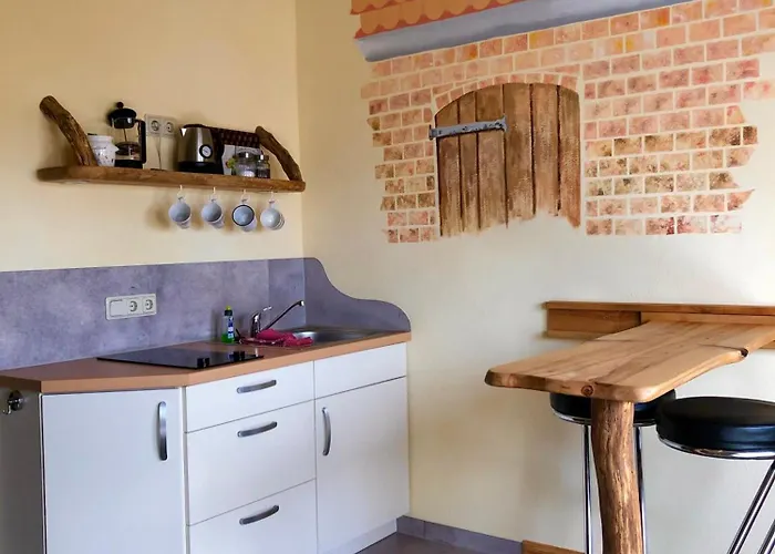 Schwalbenwohnung * Gommern